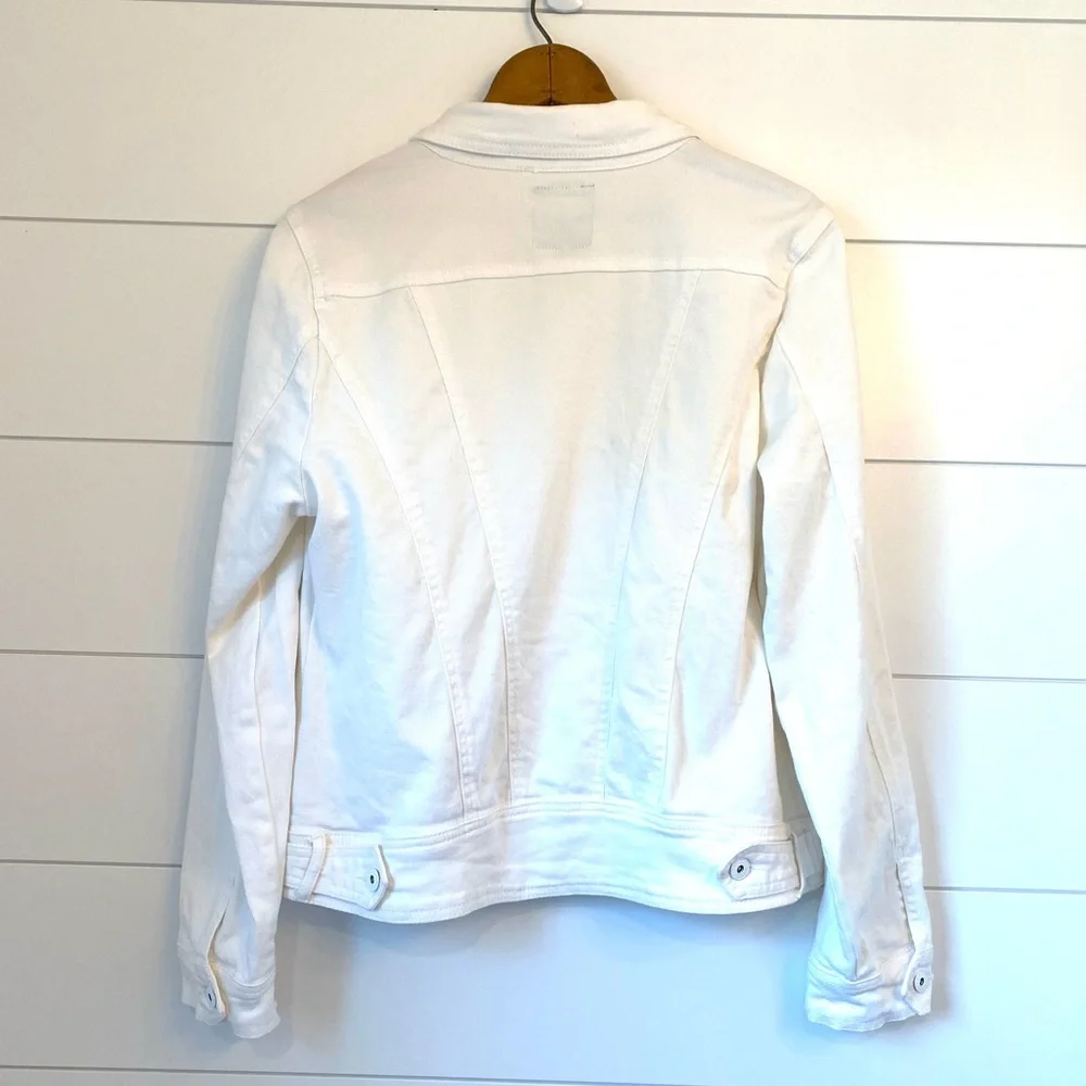 Gloria Vanderbilt Vintage White Jean Jacket size M